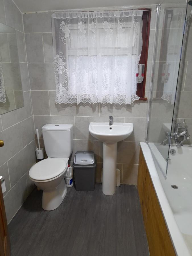 Bubblesbnb- 4 Bedroom House Londres Exterior foto